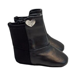 Stuart Weitzman Baby Black Boots with Heart Detail‎ Sz 1